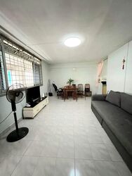 Blk 329 Bukit Batok Street 33 (Bukit Batok), HDB 4 Rooms #574042941